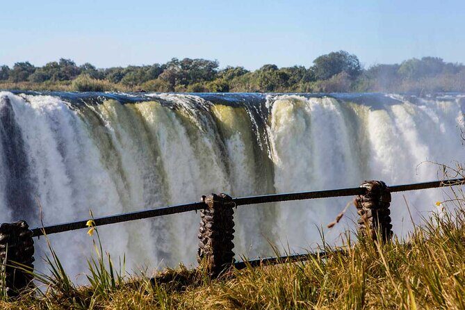 2 Hours Private Guided Tour in Victoria Falls of Zambia. - What Makes This Tour Special?