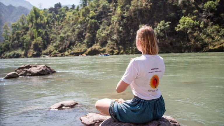 2 Hrs Yoga Session With Female Yoga Instructor in Rishikesh - Authenticity and Experience Insights