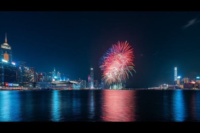 2025 Chinese New Year Fireworks Open Bar Yacht Dinner Cruise HK - What Makes This Cruise Stand Out?