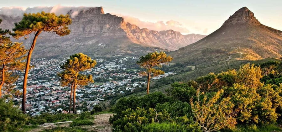 24 Minutes Robben Island and Hopper Helicopter Day Tour - Practical Details and Tips