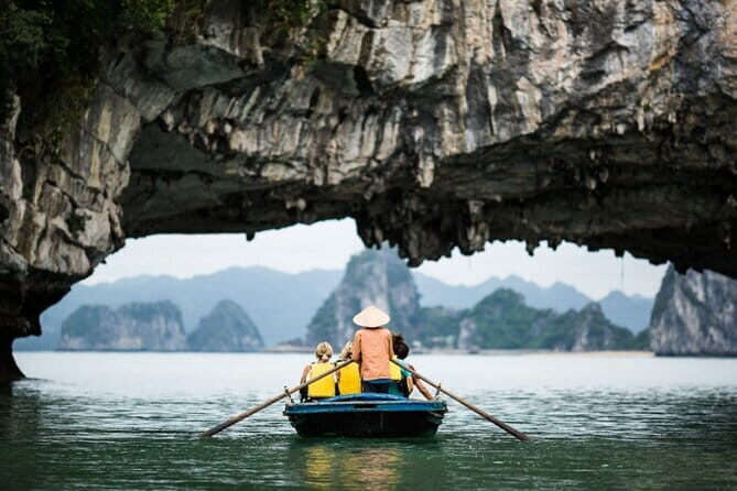 2D1N Exclusive Luxury Tour to Ninh Binh and Halong - Who Will Love This Tour?