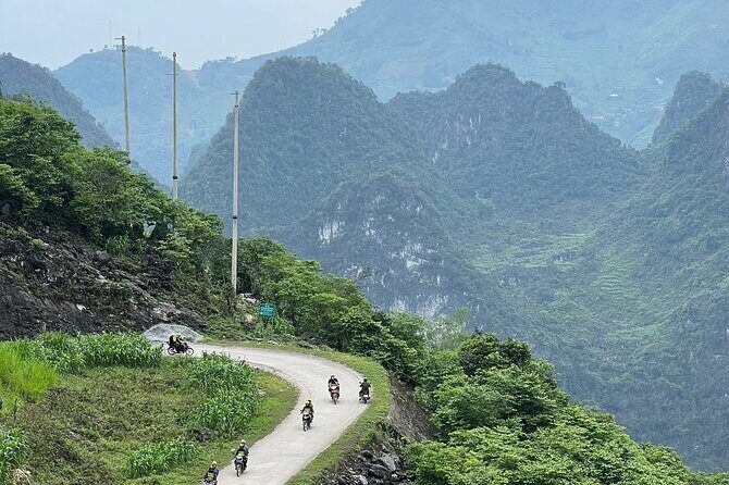 2D1N LOOP TOUR WITH EASYRIDERS 150CC (small group 5-10 PAX) - The Experience in Detail