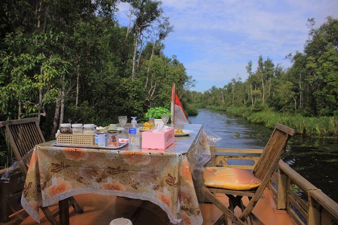 2Ns Experience Kelotok River Cruise in Orangutan's Homeland - What the Tour Includes and Excludes