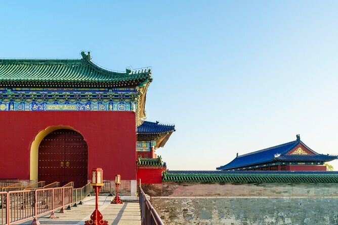 3-Day Beijing Tour Tai Chi, Peking Duck, Hotpot and Spa - Day 2: Iconic Landmarks and Culinary Delights