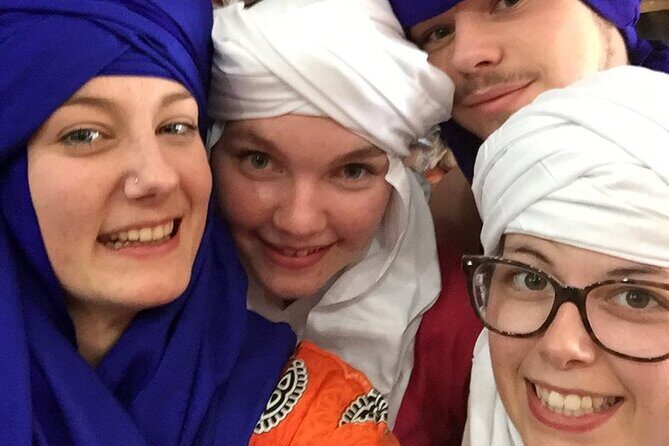 3-Day Sahara Guided Tour from Marrakech to Merzouga Desert - Transportation and Group Size