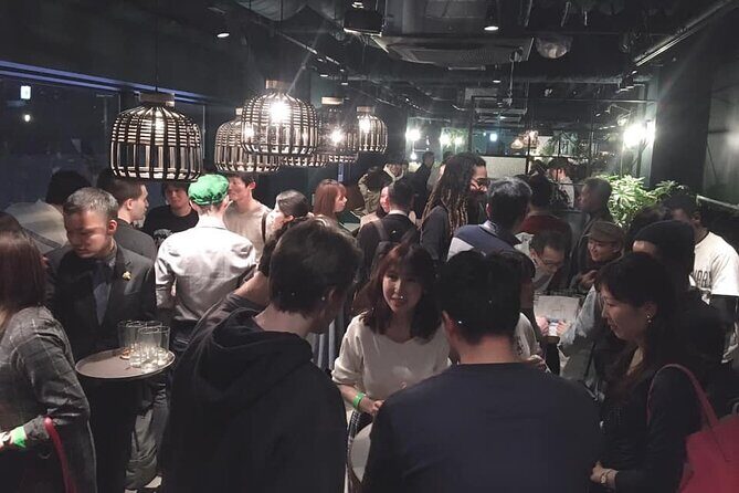 3-Hour Tokyo Pub Crawl Weekly Welcome Guided Tour in Shibuya - What Does the Experience Offer?