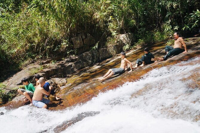 3-Hours Trekking Tour to Hidden Waterfall and Sturgeon Farm - What Makes This Tour Stand Out?