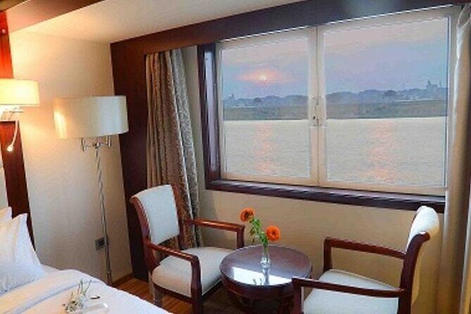 3 Nights Aswan to Luxor include Abu Simbel& Tipping - Day 4: West Bank and Hot Air Balloon Option