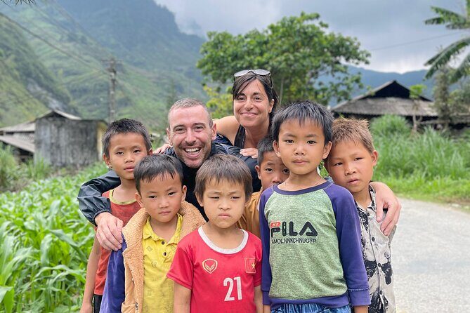4 Days 3 Nights Ha Giang Loop Tour Small Group Local Tour Guide - Day 3: From Meo Vac to Du Gia – Hidden Villages and Waterfalls
