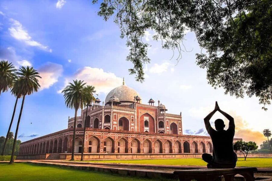4 Days Golden Triangle Tour - Transportation and Logistics