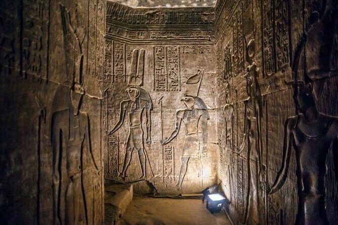 4 Days Nile cruise luxor, Aswan,Hot air balloon&abu simbel with Train from Cairo - Visiting Abu Simbel and Aswan Highlights