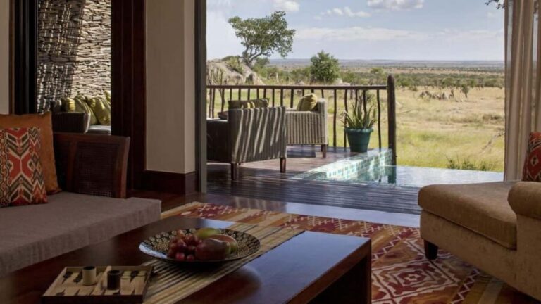 4 Days Tarangire and Serengeti Wildlife Budget Safari - Second Day: From Tarangire to Serengeti