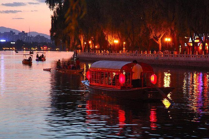 4-Hour Private Illuminated Beijing Tour with Authentic Chinese Dinner on Hutong Street - In-Depth Breakdown of the Itinerary