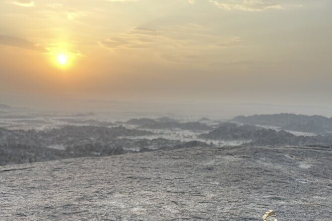 4 Hours Charming Moon Valley Hike Experience in Jeddah - The Value of This Tour