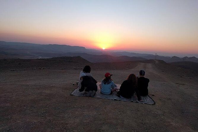 ' - Exploring the Ramon Crater: A Detailed Review
