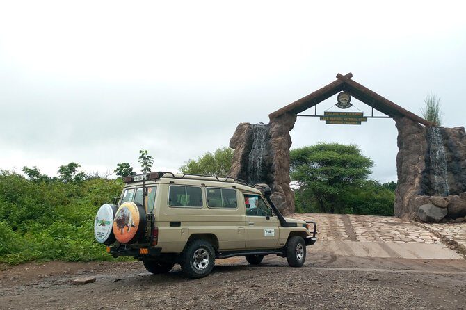 5 Days Safari from Dar es Salaam to Tarangire NP, Manyara NP & Ngorongoro Crater - Transportation and Logistics