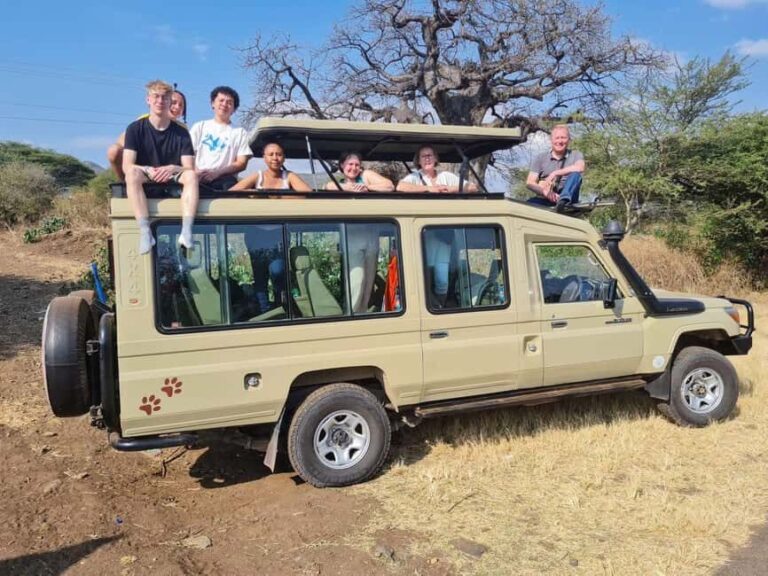 6-Day Lake Mburo NP Queen Elizabeth NP & Murchison Falls - Transportation, Accommodation, and Value