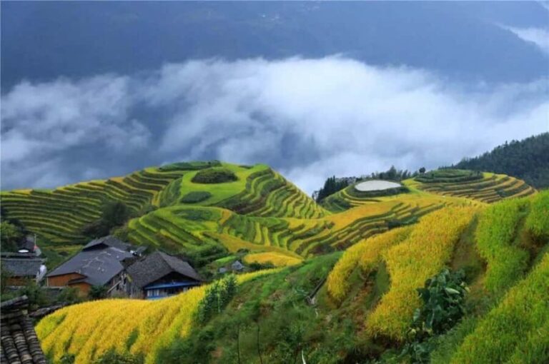 6-Day Private Tour: Guilin Terraces, Fenghuang & Zhangjiajie - Discovering Fenghuang Ancient Town