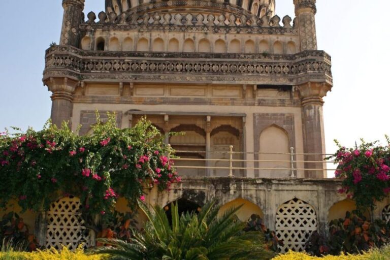 6-hours Golconda Fort & Qutub Shahi Tombs Tour with transfer - The Itinerary in Detail: What You Can Expect