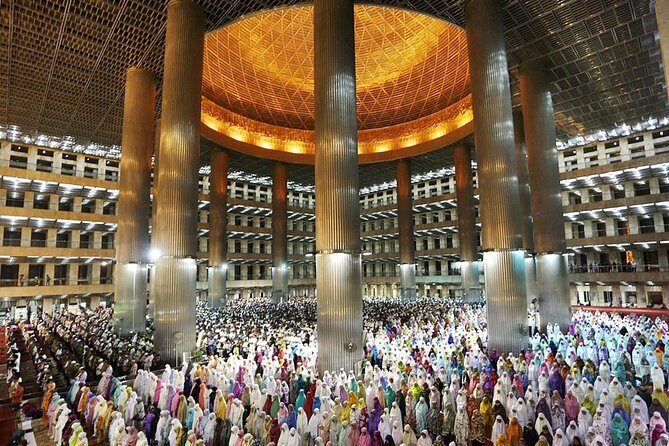 6 Hours Jakarta Private City Tour - (Must Visit Places) - Who Will Love This Tour?