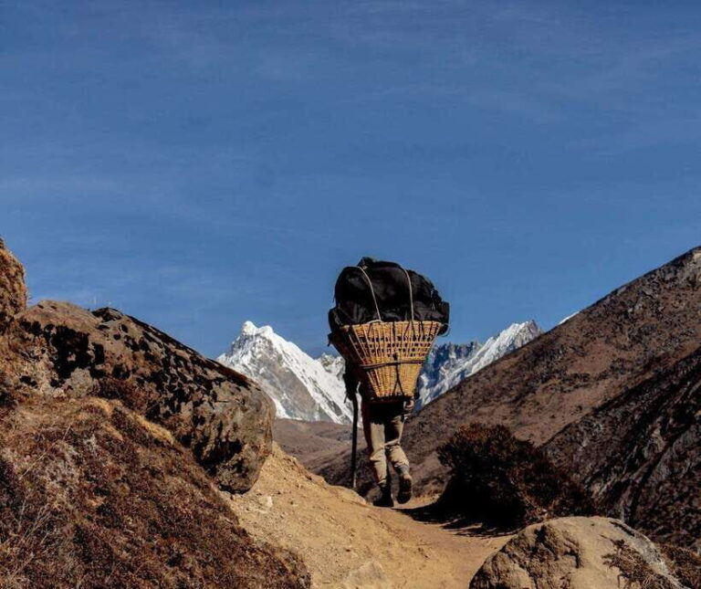 8 DAYS EVEREST PANORAMA VIEW TREK FROM KATHMANDU - Scenic Flight to Lukla: The Gateway to Everest