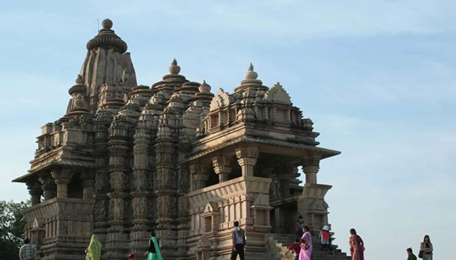 A 2-Day Khajuraho: Spiritual Art & Panna Safari Adventure - Exploring the Khajuraho Temples: Art, Architecture, and Stories