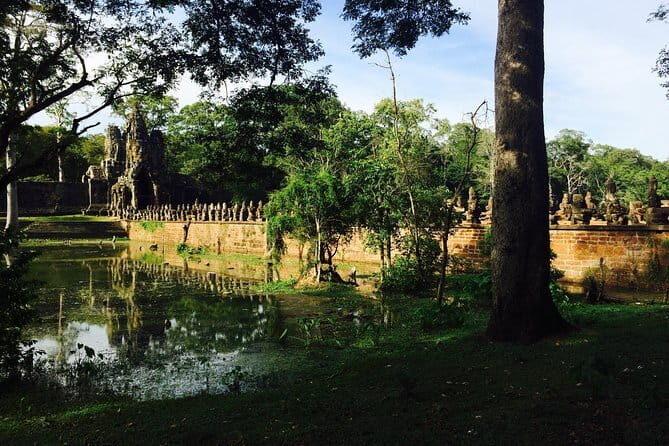 A Day Angkor Park Tours - Private English Speaking Tour Guide - What the Tour Includes and Why It Matters