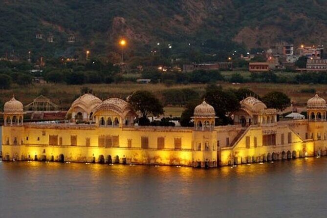 A day with DD - See Jaipur like a local with a local. - Iconic Sites with a Personal Touch