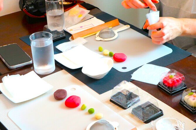 A perfect Japanese experience: Tea Ceremony and Mochi Forming - Who Will Love This Experience?