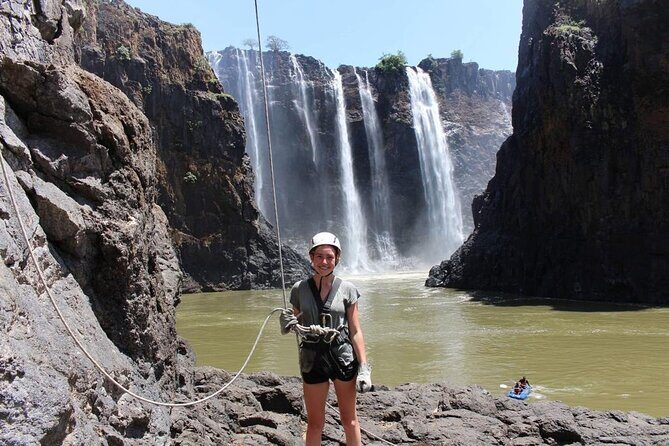Abseiling at Victoria Falls - Key Points