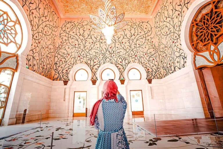 Abu Dhabi: City Tour with Sheikh Zayed Grand Mosque and More - Who Should Consider This Tour?