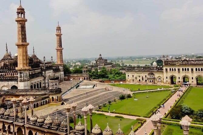 Affordable transfer from Agra to Lucknow - Practical Details & Insights
