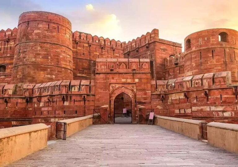 Agra: Private Tour Guide in Agra full-day - Why This Tour Works Well