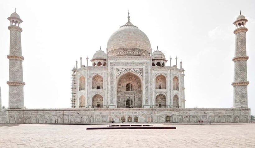 Agra: Skip-The-Line Taj Mahal & Agra Highlights Tour - Exploring the Taj Mahal