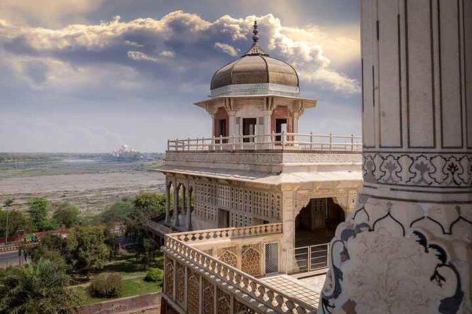 Agra: Street Food and Walk Tour with Spice Market by Tuk-Tuk - A Detailed Look at the Tour Experience