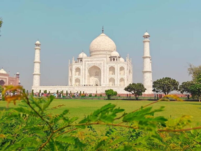 Agra: Taj Mahal and Mausoleum Guided Tour with Skip-the-Line - Who Will Love This Tour?