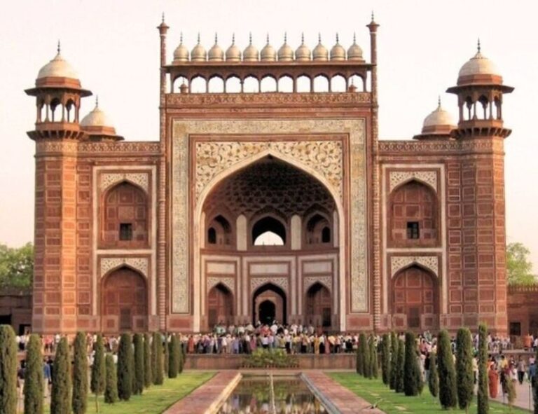 Agra: Taj Mahal and Mausoleum Tour with Skip-the-Line Entry - The Itinerary: What You’ll Experience