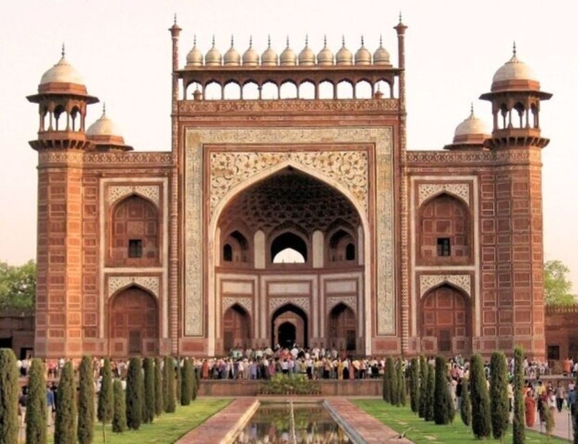 Agra: Taj Mahal and Mausoleum Tour with Skip-the-Line Entry - The Itinerary: What You’ll Experience