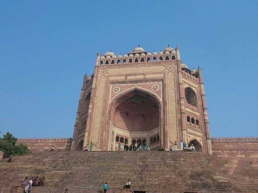 Agra to/from Jaipur with visiting stepwell & Sikri All Incl. - Why This Tour Offers Great Value