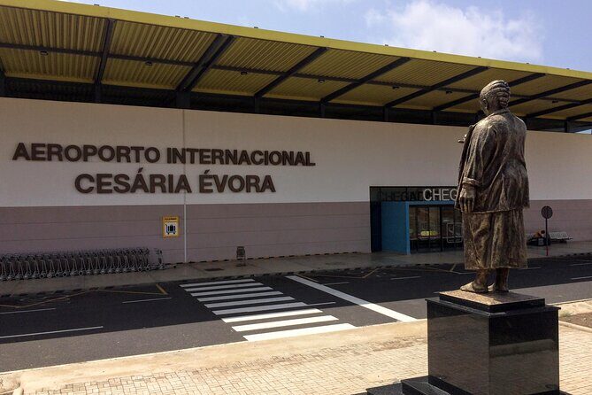 Airport Transfer Cesária Évora Int (VXE) to Mindelo or Vise Versa - Authentic Experiences and Customer Feedback