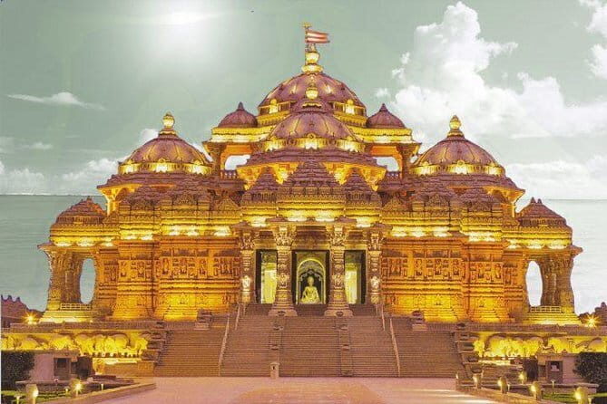 Akshardham Temple Exhibition, light and Water show With Transfers - Who Will Love This Tour?