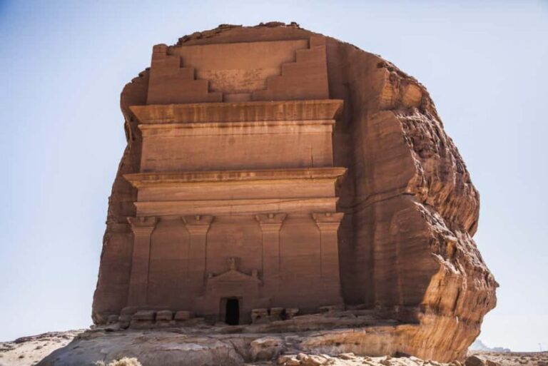 Al Ula: Hegra Guided Tour and Old Town - The Old Town: Stepping into Living History