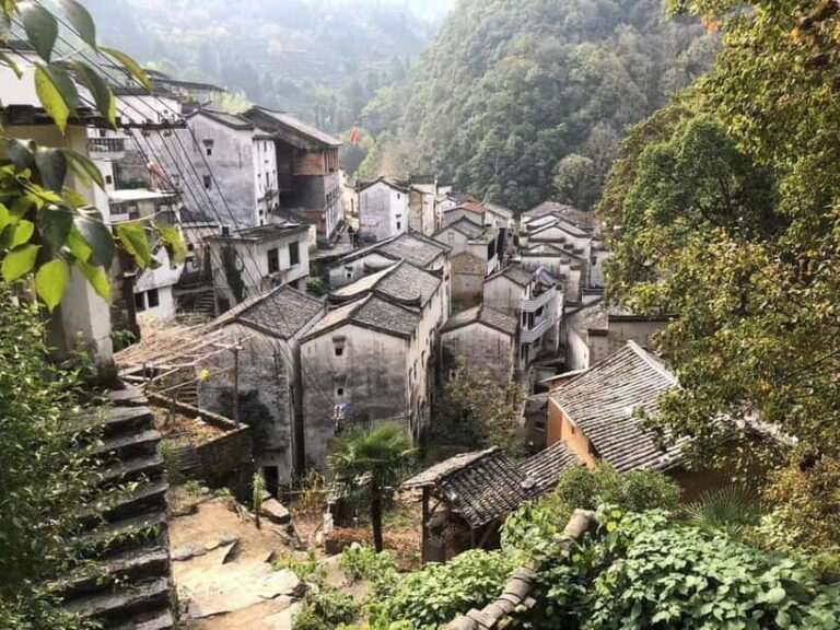 All-inclusive 2 Day Hamlet Discovery from Shanghai - A Closer Look at the Itinerary