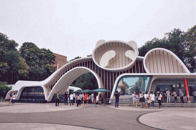 All Inclusive Chengdu Private Day Tour to Panda Breeding Base andCity Highlights - How Does It Provide Value?