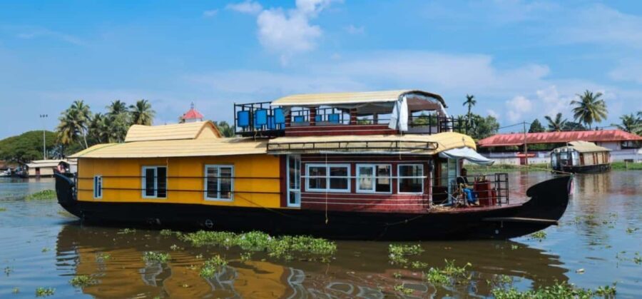 Alleppey: Sunset Houseboat Cruise with Tea and Snacks - Why This Tour Offers Good Value