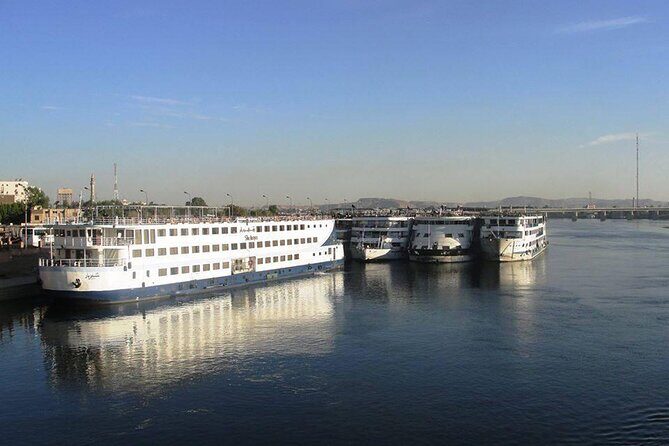 Amazing 7 nights Nile cruise including Abu Simbel & Hot Air Balloon from Luxor - Day 2: Luxor’s Scenery and Sailing to Esna