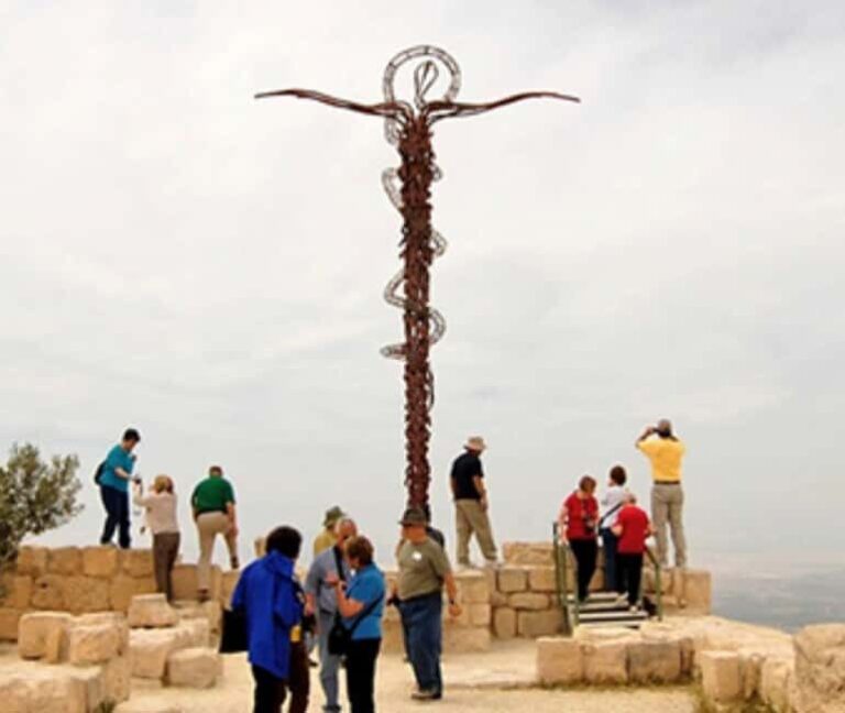 Amman: To Ma'daba-Mount Nebo-Baptism site-Dead sea Day Trip - Who Will Love This Tour?