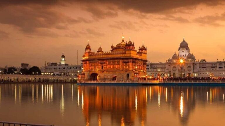 Amritsar: Full day Tour with Wagah Border Retreat ceremony - A Full Breakdown of the Itinerary
