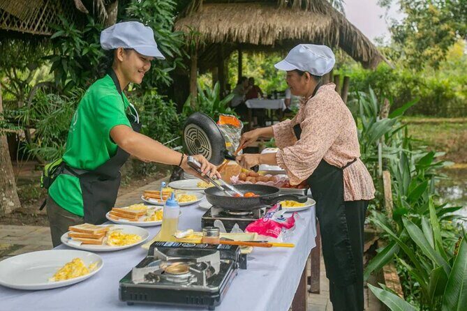 Angkor Sunrise Small Group Tour Inclusive Breakfast and lunch - The Practicalities: What Makes This Tour Stand Out