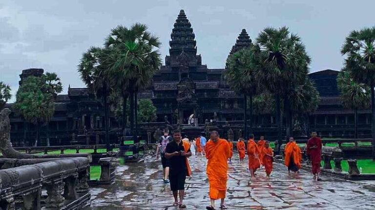 Angkor Wat: 3-Days Private Angkor Wat tour for Family - Who Should Consider This Tour?